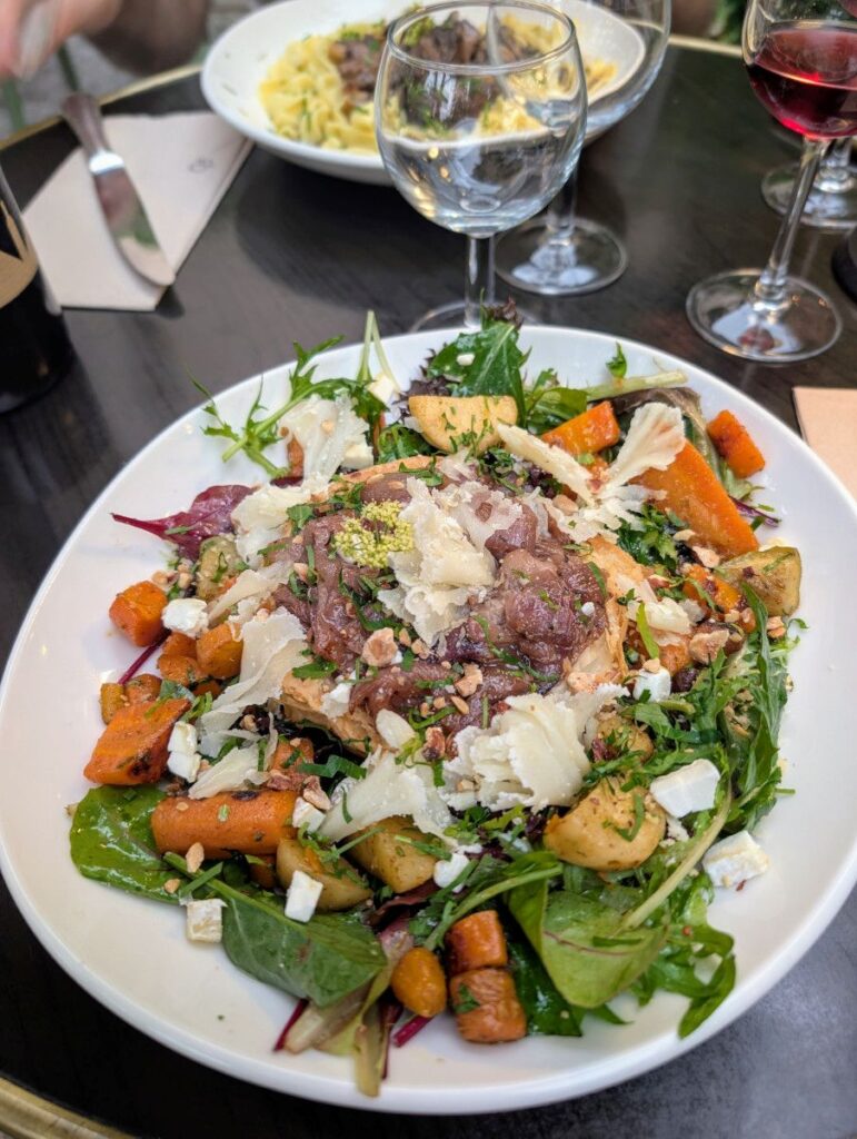 Un plat servi au restaurant Le Jardin dans la commune de Levens.