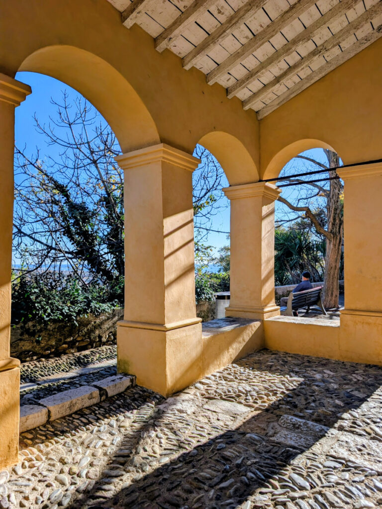 La Chapelle Notre-Dame de protection. Haut-de-Cagnes.